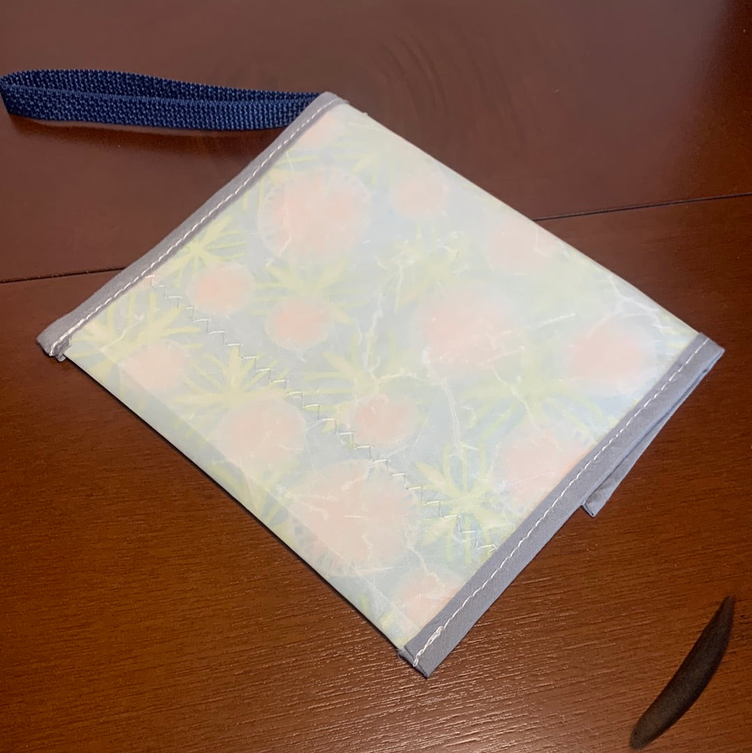 On the Go Wallet Plus