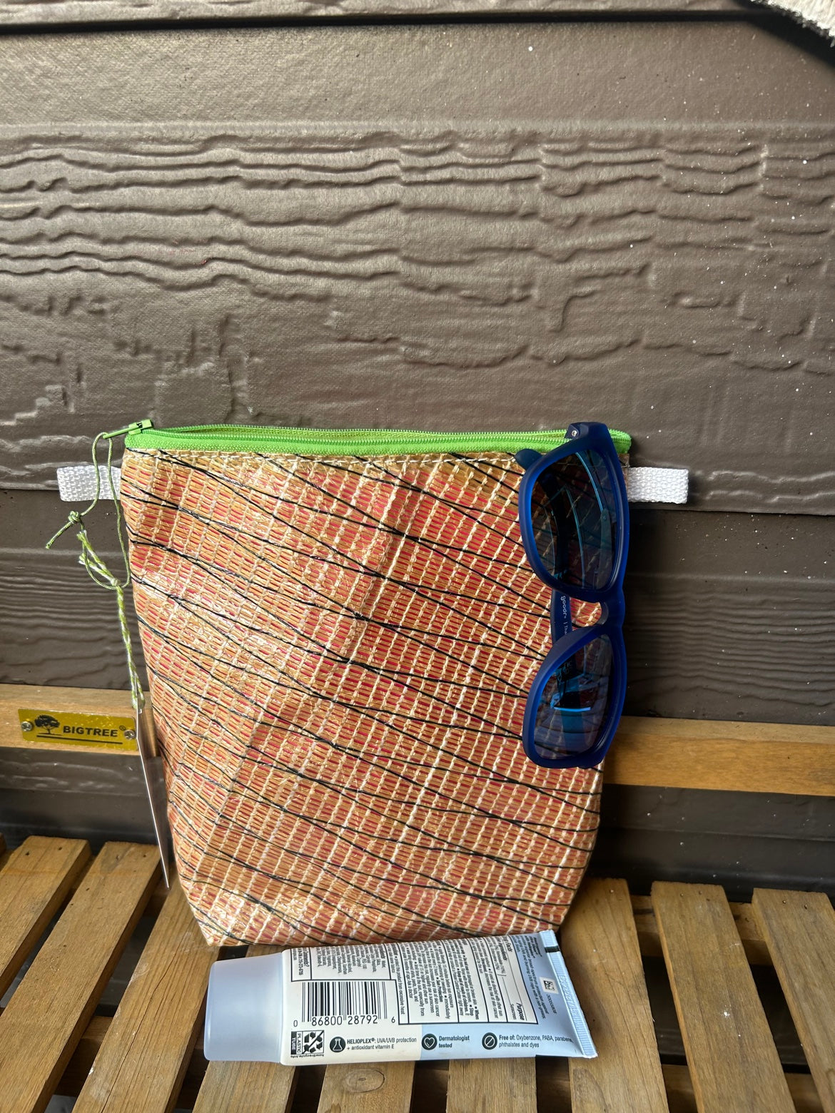 The Windward Pouch – Sailcloth Triangle Pouch | J105 Genoa, Pink Nylon Lining | One of a Kind | Made from Real Sail